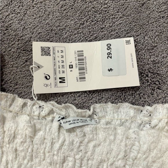 Top - Picture 2 of 2